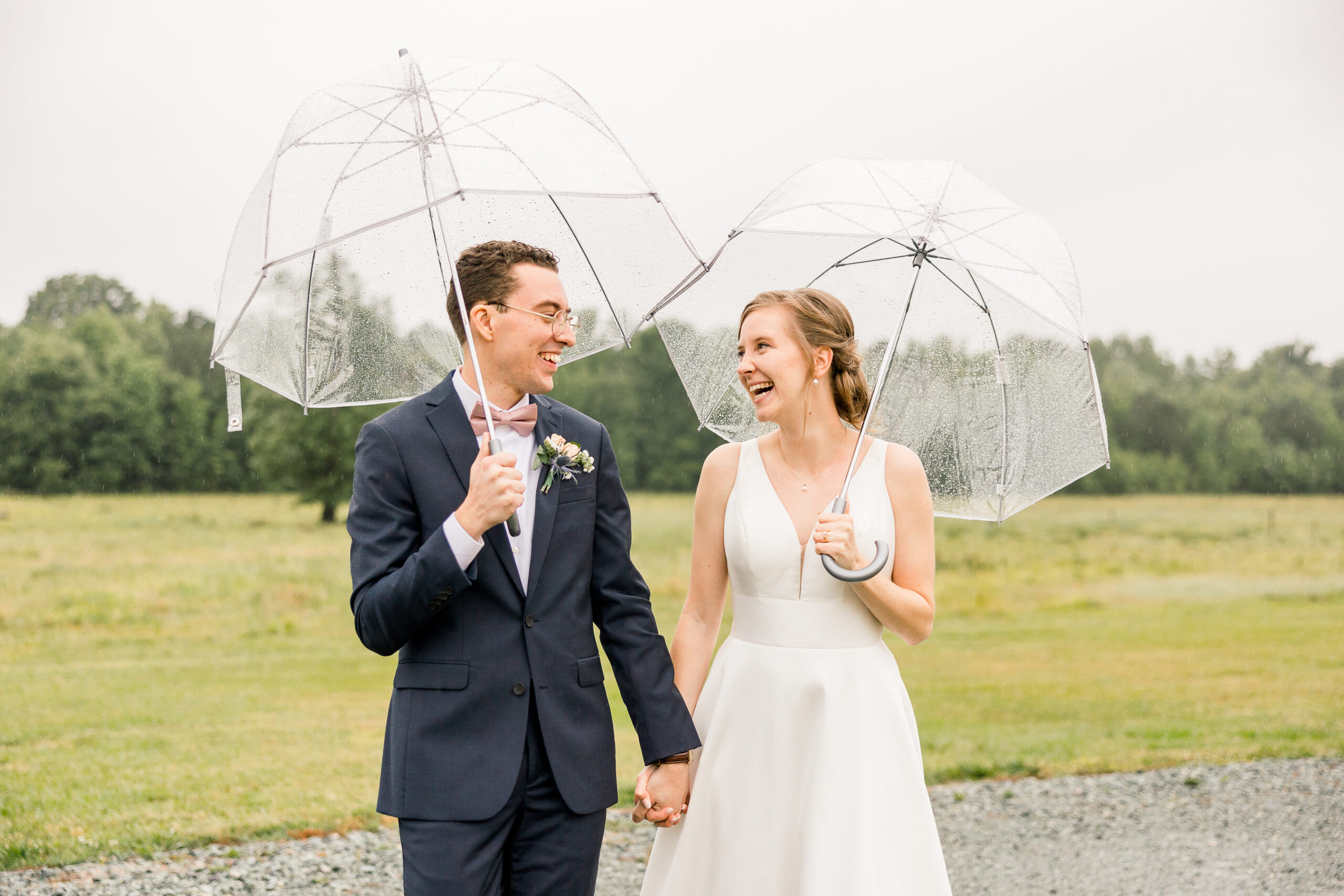Spring wedding at oakland farm with Annika and Jonathan